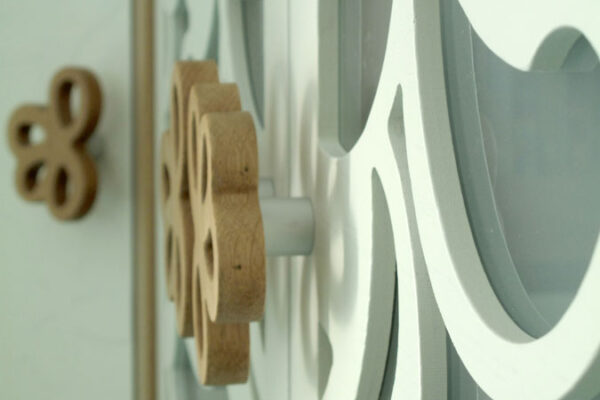 casa_conte_particolare_maniglie